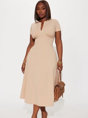 Fashion Nova Charolette Short Sleeve Midi Dress - Taupe Size 1X (NWOT)